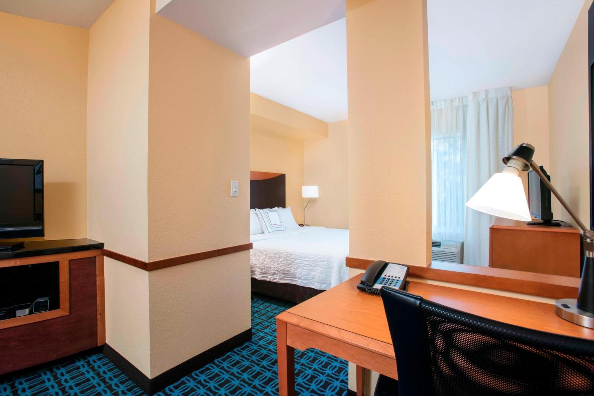Fairfield Inn And Suites By Marriott Lakeland Плант-Сити Экстерьер фото