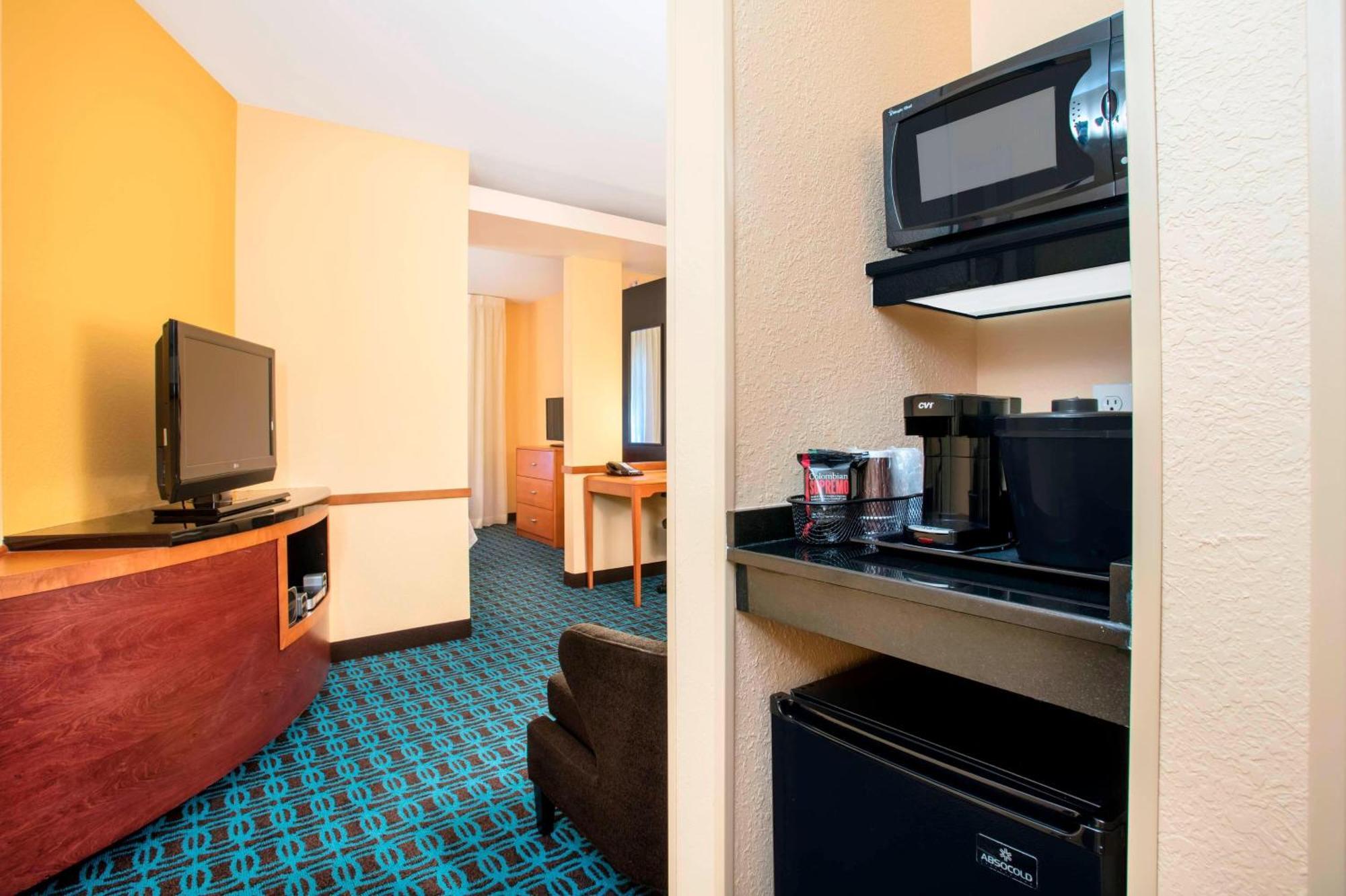 Fairfield Inn And Suites By Marriott Lakeland Плант-Сити Экстерьер фото