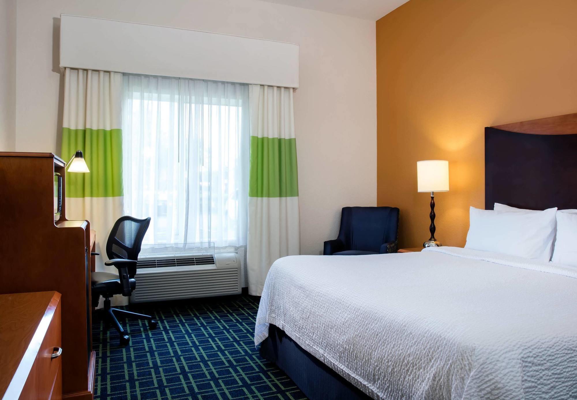 Fairfield Inn And Suites By Marriott Lakeland Плант-Сити Экстерьер фото